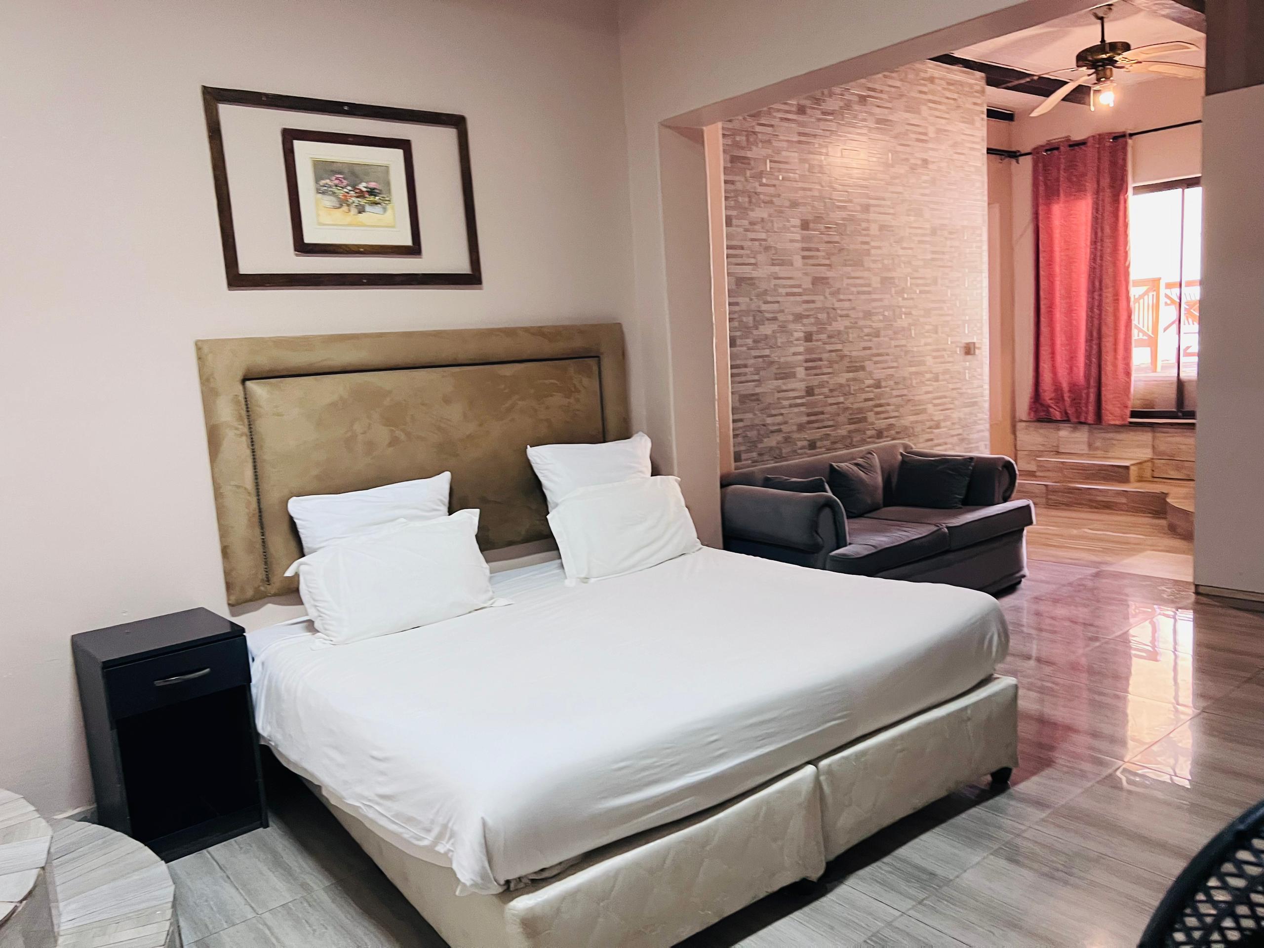 Highlands Lodges & Apartments Highlands Lodges & Apartments Harare Apartments Lodges in Harare Guest rooms in Harare Affordable Accommodation Highlands Lodges & Apartments. Pick any of our Apartments to experience the delightful decor, complemented with modern amenities for a comfortable stay. Standard Room (River Nile 60 usd ) If you are looking for a room that gives you both space and luxury at a reasonable price, this is the one for you. Standard Room (Jk -60 usd) We offer luxury rooms designed with a vibrant touch to enhance your spirits for a happening holiday. Deluxe Room (Kilimanjaro - 70 usd) Experience luxury in style in our Self catering apartments.